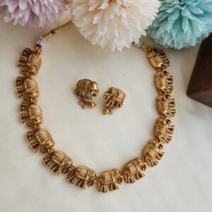 Necklace R-N1010