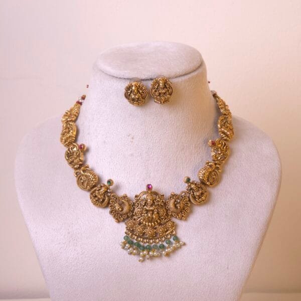 Necklace R-N1050