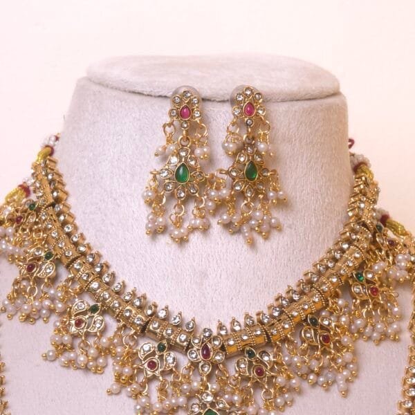 Necklace R-N1049